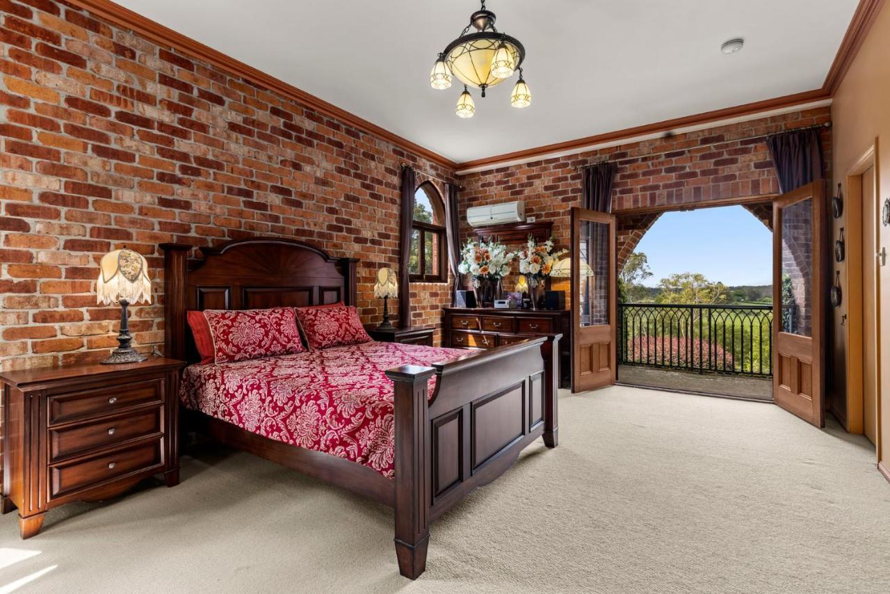 The Castle At Bonville Exterior photo